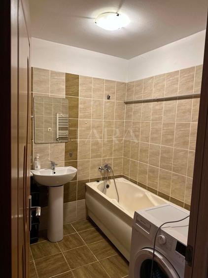 Apartament 2 camere,  bloc cu lift, ideal locuit sau investiție.