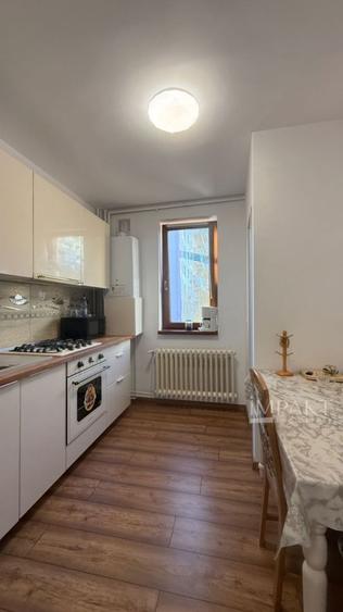 Apartament cu 2 camere semidecomandat etaj 2/4 in Gheorgheni