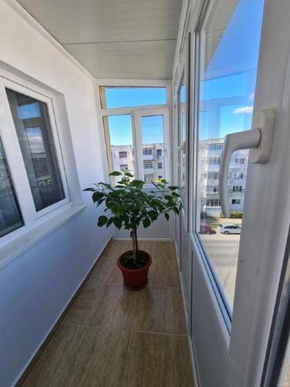 Inchiriere apartament 2 camere, loc de parcare inclus