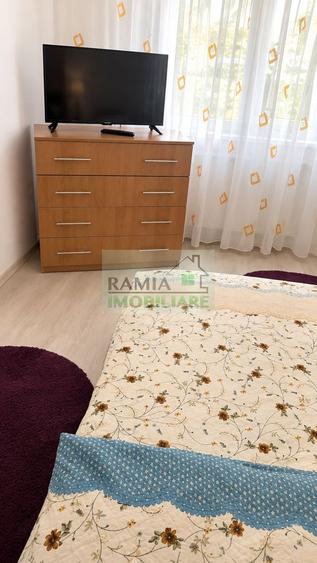 Apartament 3 camere decomandat, 68 mp, 2 băi, boxă – renovat complet