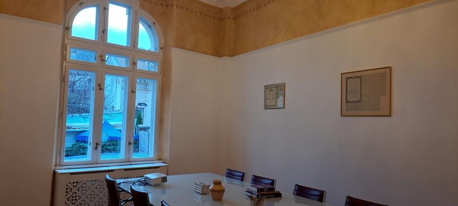 SPATIU DISTINCTIV IN VILA ISTORICA