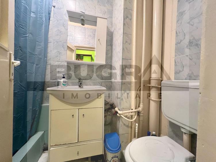 Apartament de 2 camere, 32mp, etaj, intermediar, zona Diana