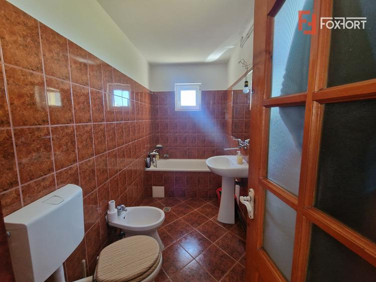 Casa individuala cocheta, cu 4 camere - Remetea Mare