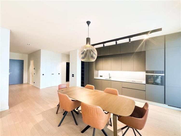 Apartament cu 3 camere de inchiriat One Rahmaninov