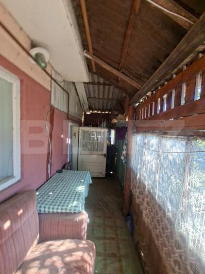 Casa de vanzare, 55 mp, teren 1099 mp, zona Valeni