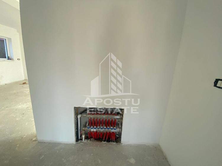Apartament 3 camere cu poziție excelentă