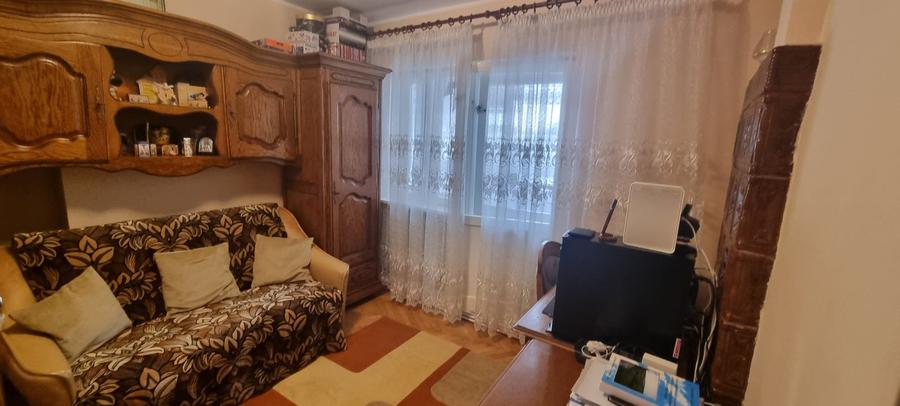 Apartament 3 camere zona centrala
