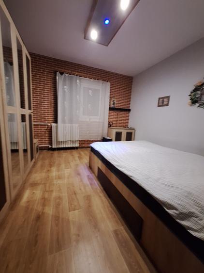 Apartament 3 camere, 70mp, Str. Muncitorilor, zona Astra