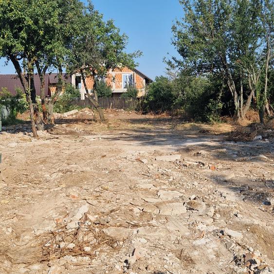 Vand teren 800 mp Babana gata de constructie cu proiect si utilitati 19 999 Eur