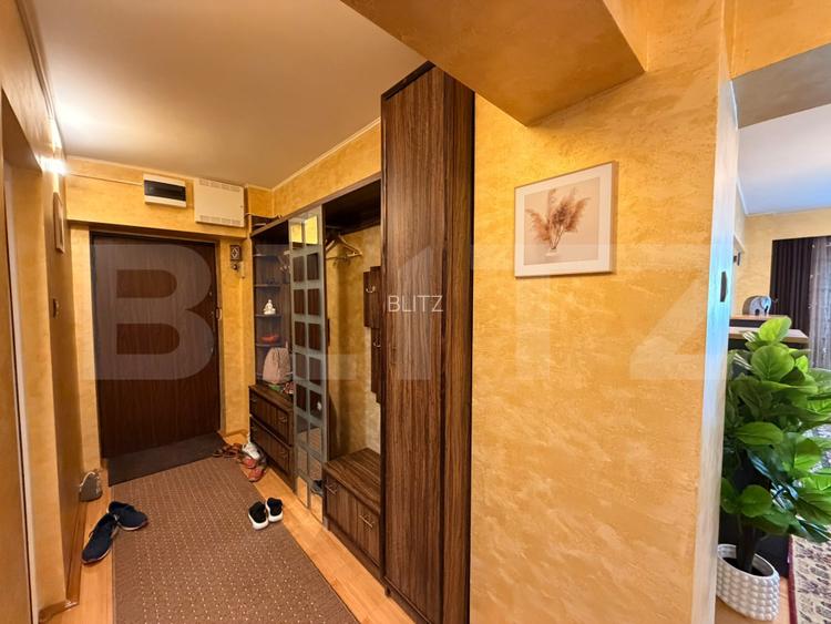 Apartament 4 camere, 100 mp, parcare, zona Ultracentral
