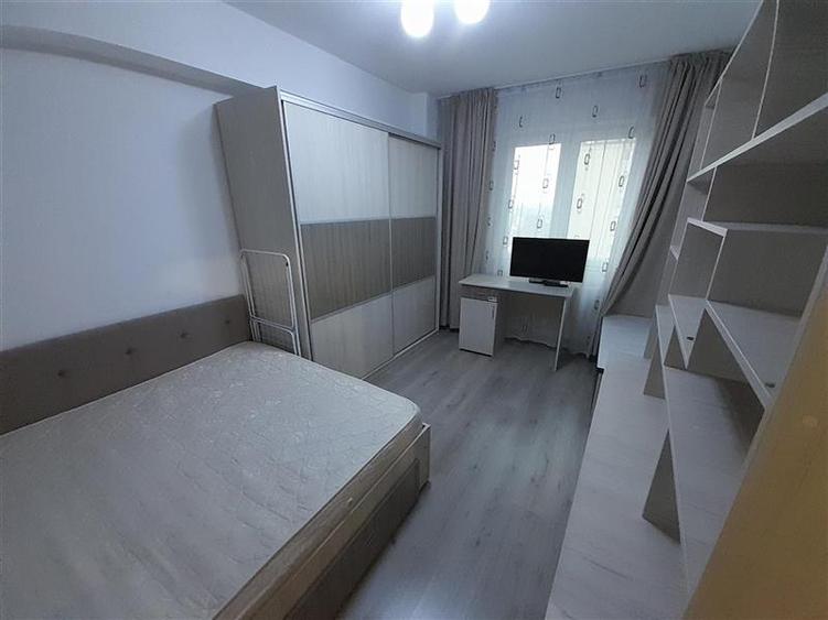 Inchiriere apartament 3 camere modern Iris zona Piata 1 Mai, Cluj-Napoca