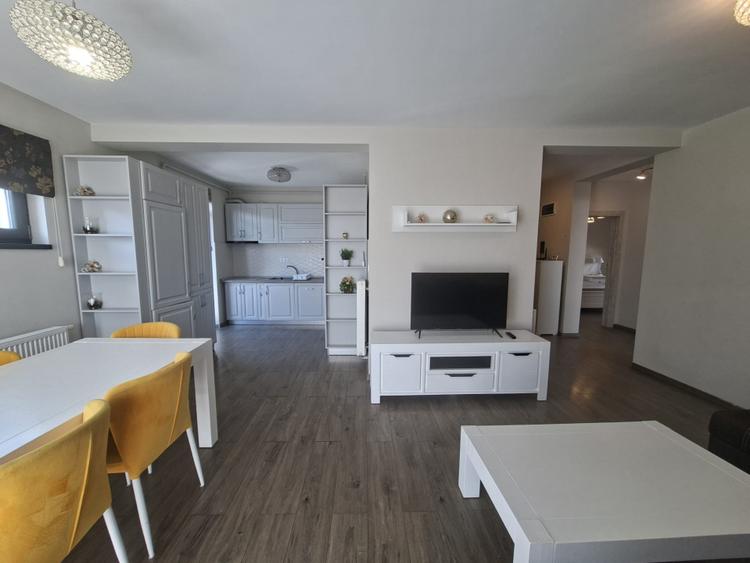 Apartament cu 3 camere de închiriat în Șelimbăr