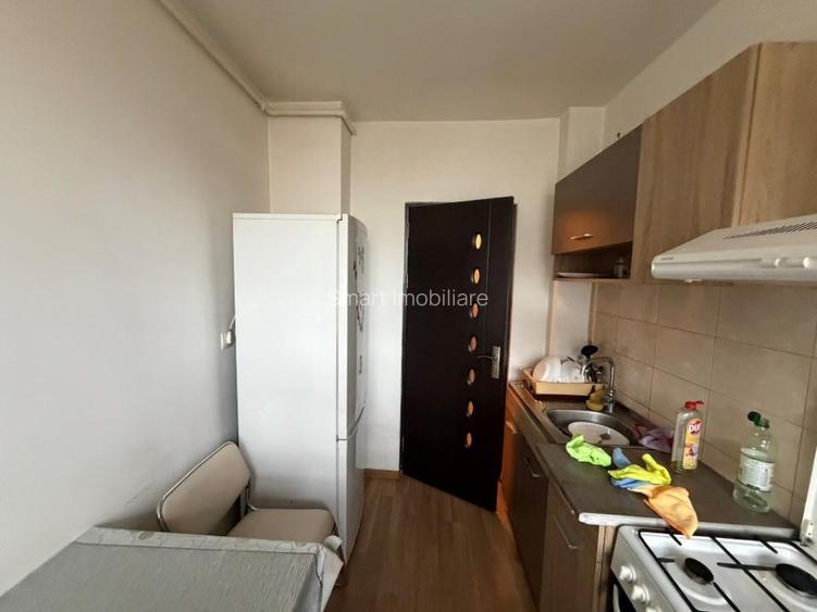 Apartament 2 camere decomandate et. 7/10 Mihai Viteazul - 4