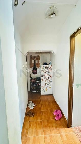 Apartament 2 camere| Etaj 4/4| Necesită renovare| Anvelopat| Parcare - 18