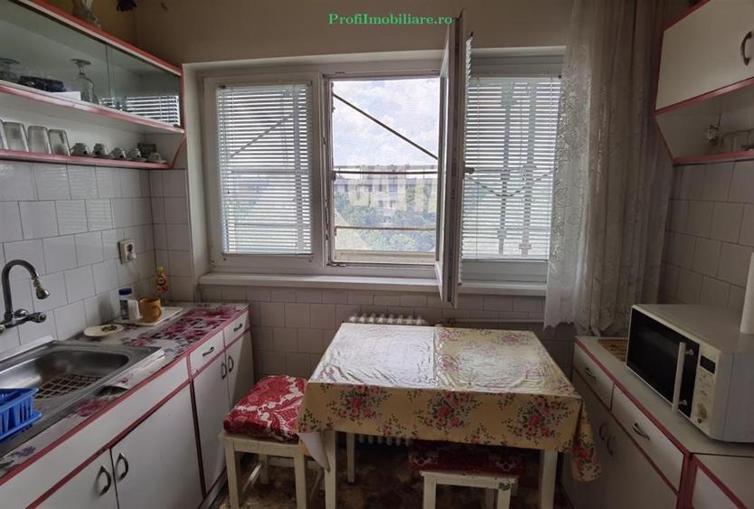 Apartament 3 camere pe centru Podgoria