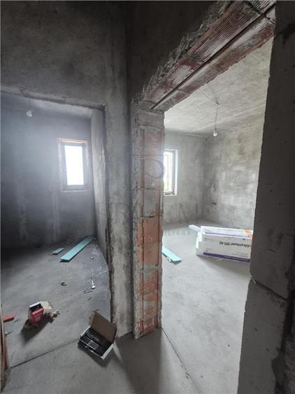 Duplex 3 dormitoare - zona excelenta - toate utilitatile - termen rapid de final