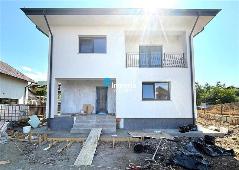 Vila P+E 126 mp, beci, 465 teren, Asfalt, Omenia, Valea Adanca