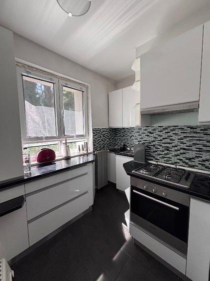 Închiriere apartament 3 camere | Floreasca | lângă parc | parcare + boxă