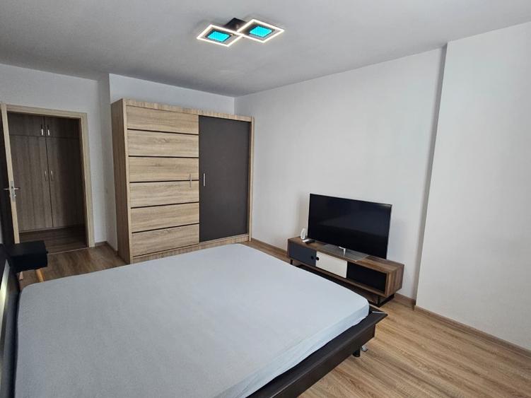 Inchiriez apartament - 2 camere + parcare  in  ansamblul CIty of Mara