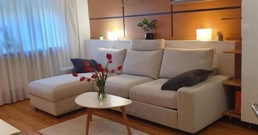 Vind casă nouă mansardă cu pomi fructiferi vita de vie cu 4 camerei baie buc