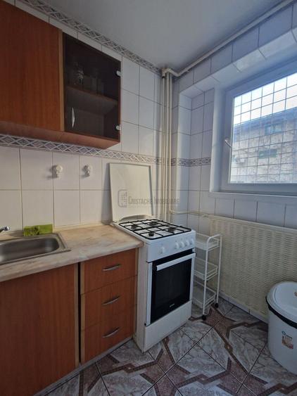 Garsonieră parter | balcon inchis | metrou Iancului
