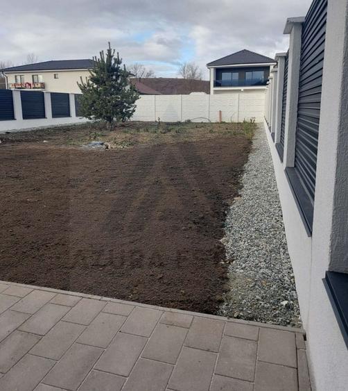 Casa individuala 4 camere 146 mp utili P+1 si teren 475 mp in Selimbar