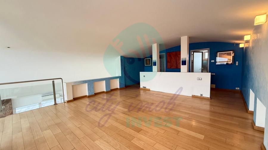 Penthouse Unic cu Terase de 100 mp