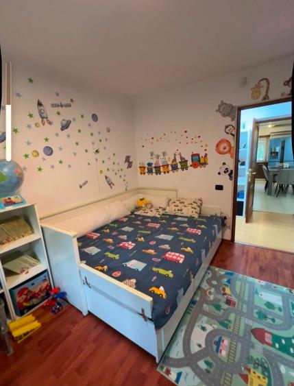 Apartament 4 camere, Doamna Ghica