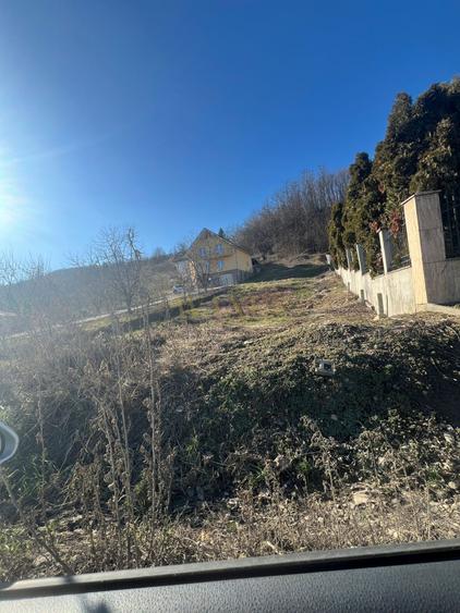 Teren 11 arii Zona centura cu deschidere de 14,5 m