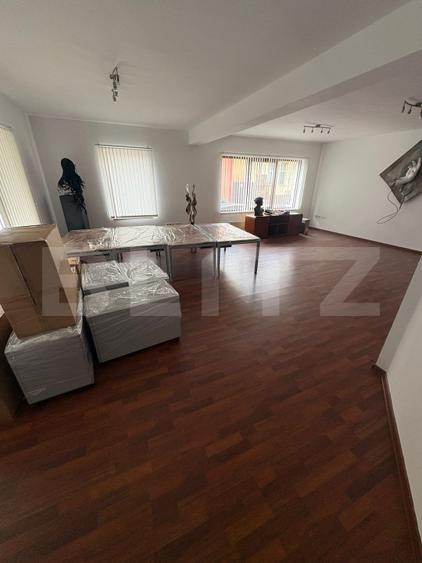 Spatiu de inchiriat, 89 mp, Bistrita