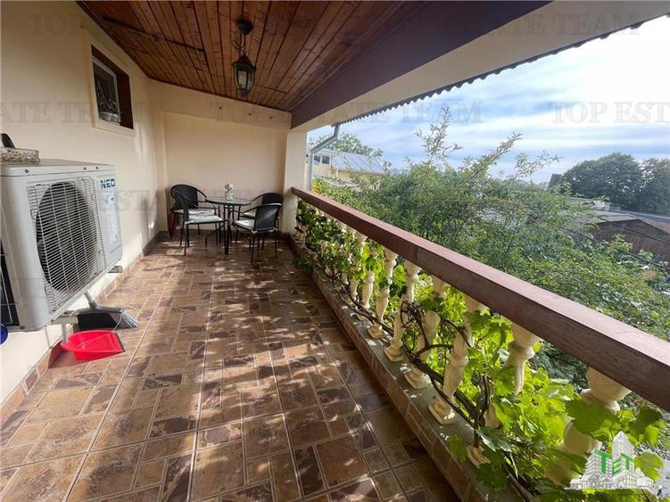 Vila pentru 3 familii si oportunitate investitie in zona Obor