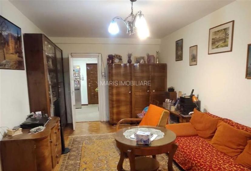 Apartament 3 camere 70 mp etaj 2 - Cornisa UMF Spitale - 2