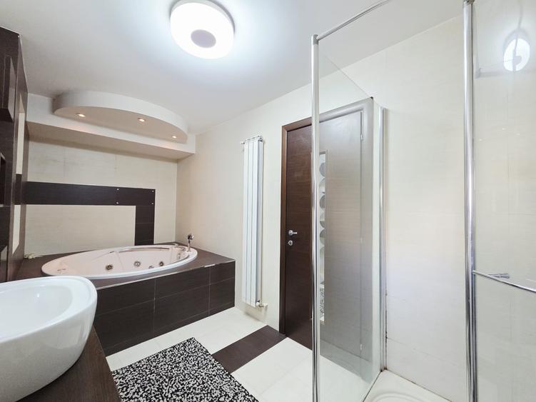 Apartament spațios cu 4 camere de închiriat în Mazepa – lângă Școala nr. 28