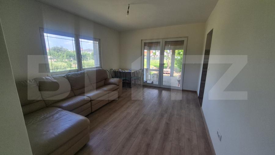 Casa cu 3 dormitoare de vanzare, 150 mp, teren 1345 mp, localitatea Lazuri