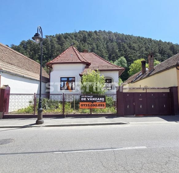 Casa 5 camere cu acces auto RASNOV - 36