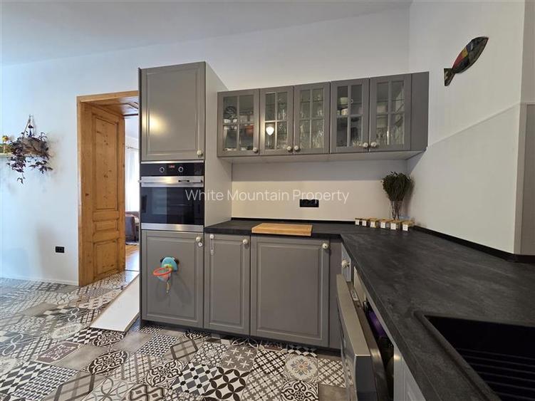 Apartament deosebit la casa str. De Mijloc - 28