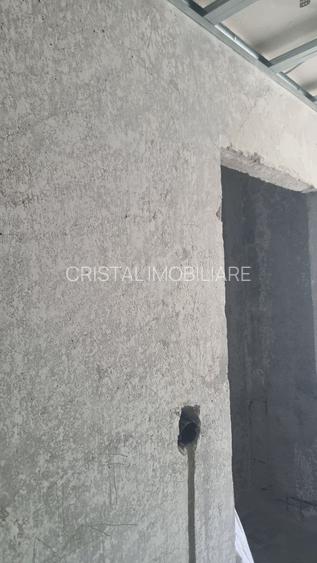 Apartament 4 camere. Etaj 1. Cu parcare. Aleea Dolina - 4