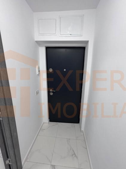 Apartament 2 Camere de vânzare Poarta 6 | Decomandat
