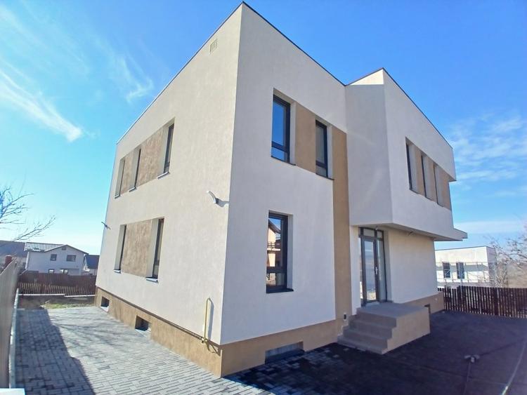 Vila D+P+1E, 270mp utili pretabila si ca spatiu zona Valea Lupului