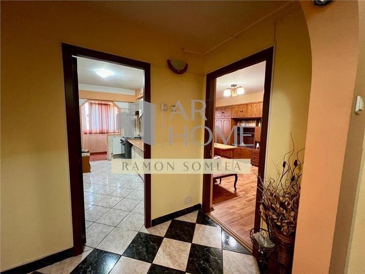 Vanzare apartament 4 camere, spatios, 9 mai, Ploiesti