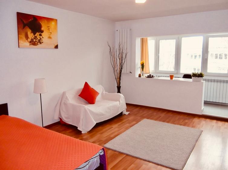 Garsoniera Alba Iulia, mobilată si utilată modern, renovată, curată, libera