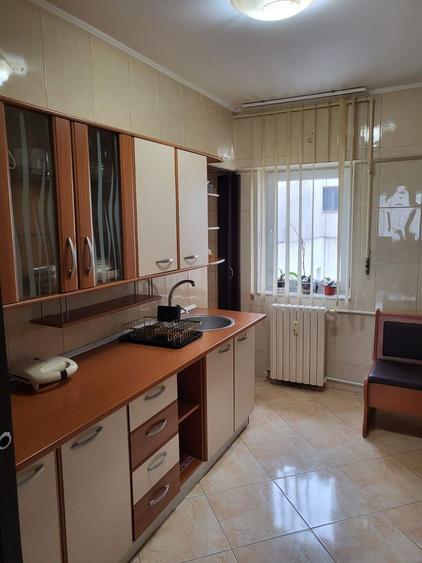 Apartament 3 camere Tomis 2
