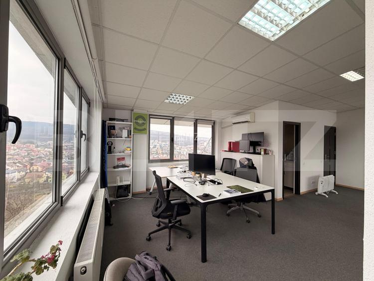 Birou 70 mp, open space, terasă 20 mp, parcare, zona Frunzișului - 5