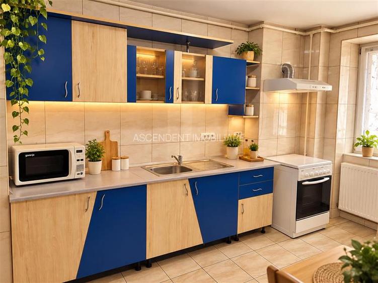 Apartament generos, 90 mp, 3 camere si parcare privata, Grivitei, Brasov - 8