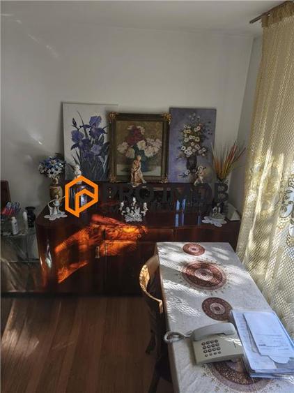 Casa tip parter zona Brosteni