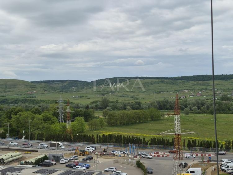 Apartament modern cu birou și panoramă deschisă – zona BMW. - 17