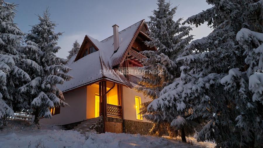Pensiune/Cabana de vanzare Marisel | 3.012 mp | Business turistic - 2