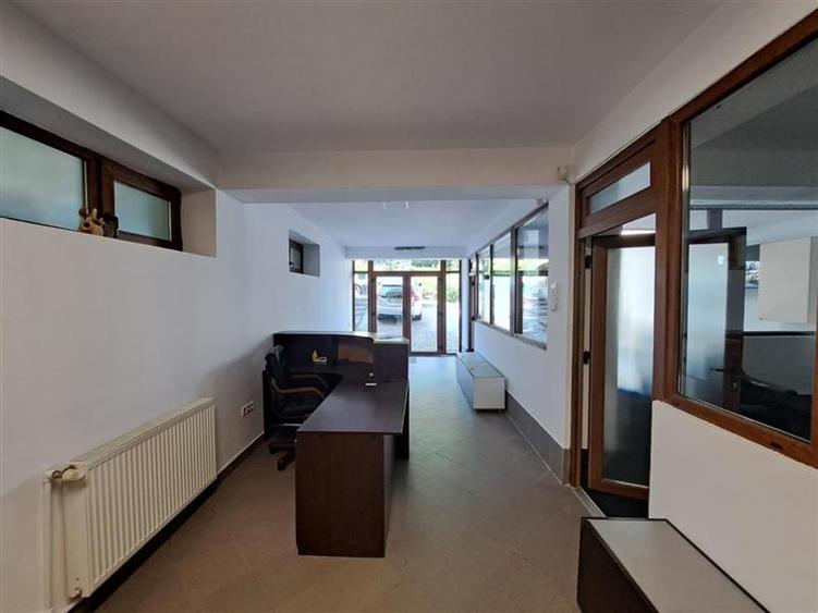 Spatiu pentru birouri, 100 mp utili, situat in cartierul Zorilor!