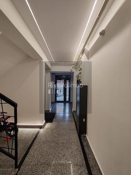 Apartament 2 camere, Sector 5, Pecineaga/Salaj, decomandat, centrala - 12