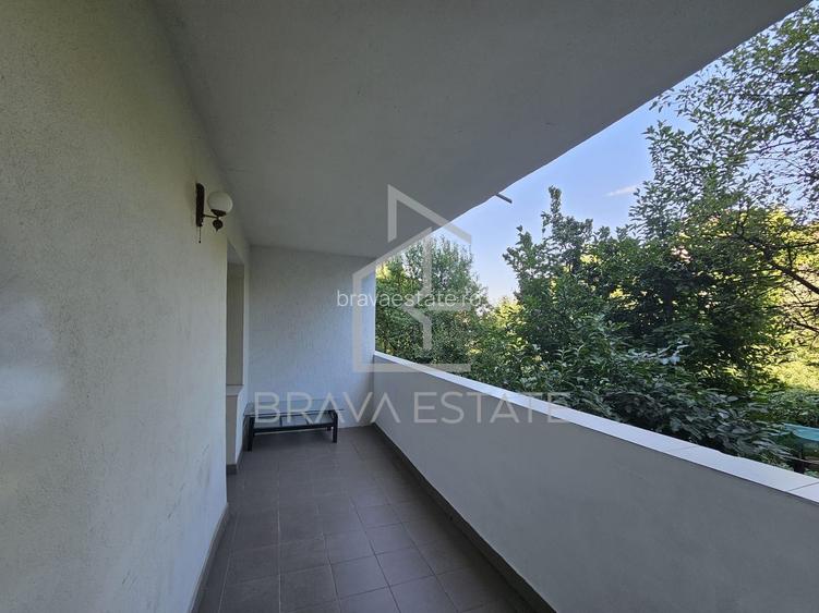 Apartament 3 camere, 100mp, 2 băi, 2 balcoane, 2 parcări, str Pădurii - 19